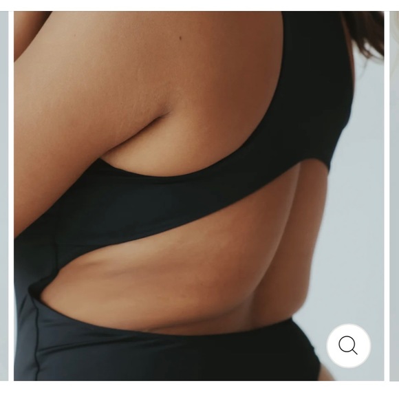 NWT - High Neck Open Back Brami Dress
Black / XS - Picture 1 of 3